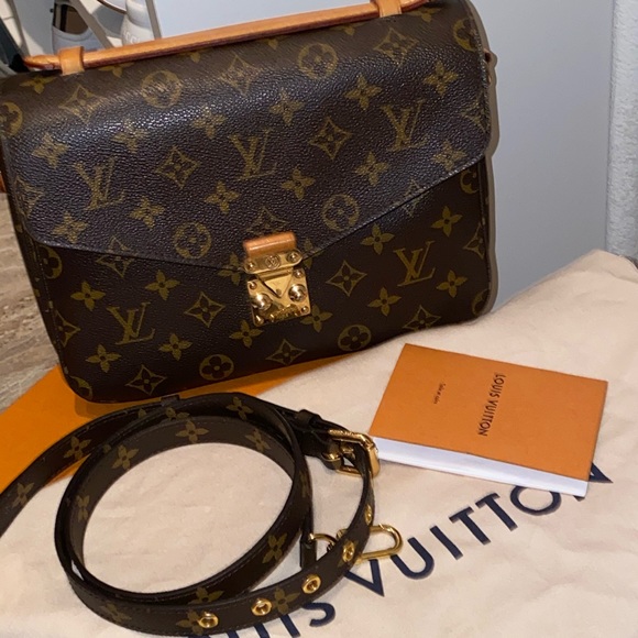 SOLD‼️🥳🎉HP🎉🥳Louis Vuitton Pochette Métis Price is Firm❗️ - Picture 7 of 12